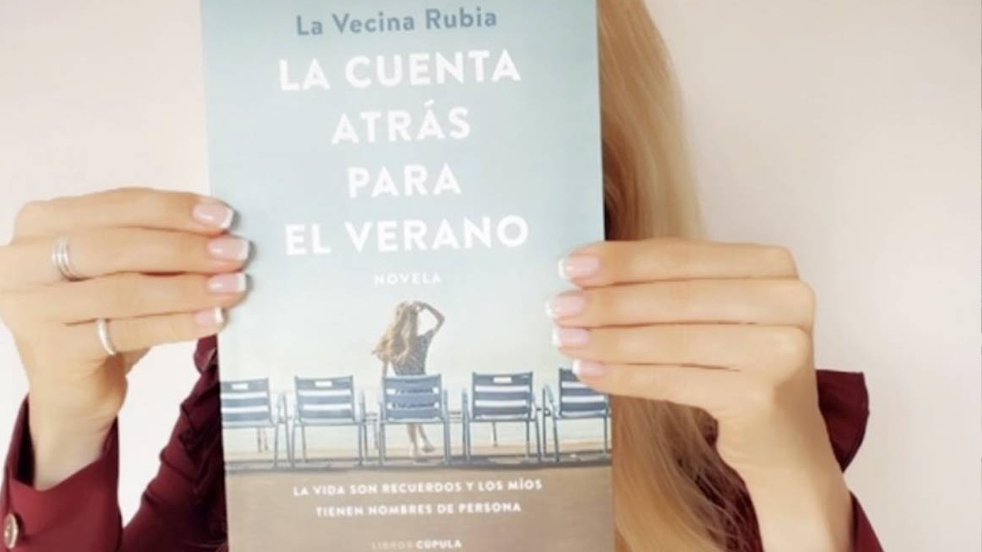 Quién es La Vecina Rubia?